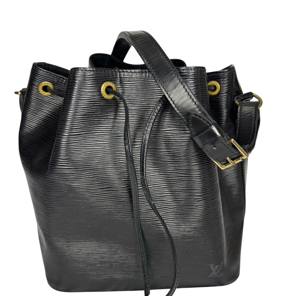 Louis Vuitton  Epi Black Petit Noe